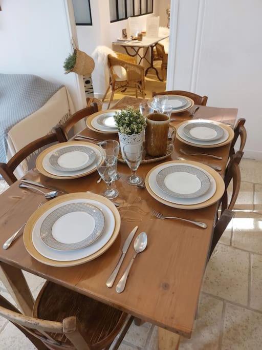 Chez Laurette - Charming Apartment In Historic Village Near Versailles Marly-le-Roi Dış mekan fotoğraf