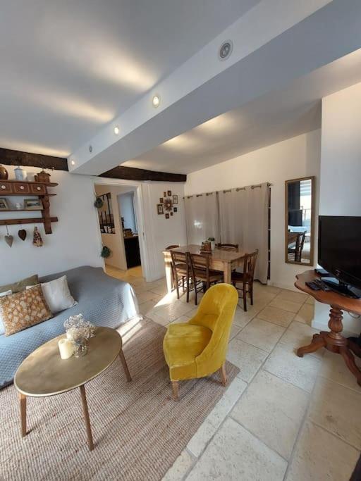Chez Laurette - Charming Apartment In Historic Village Near Versailles Marly-le-Roi Dış mekan fotoğraf